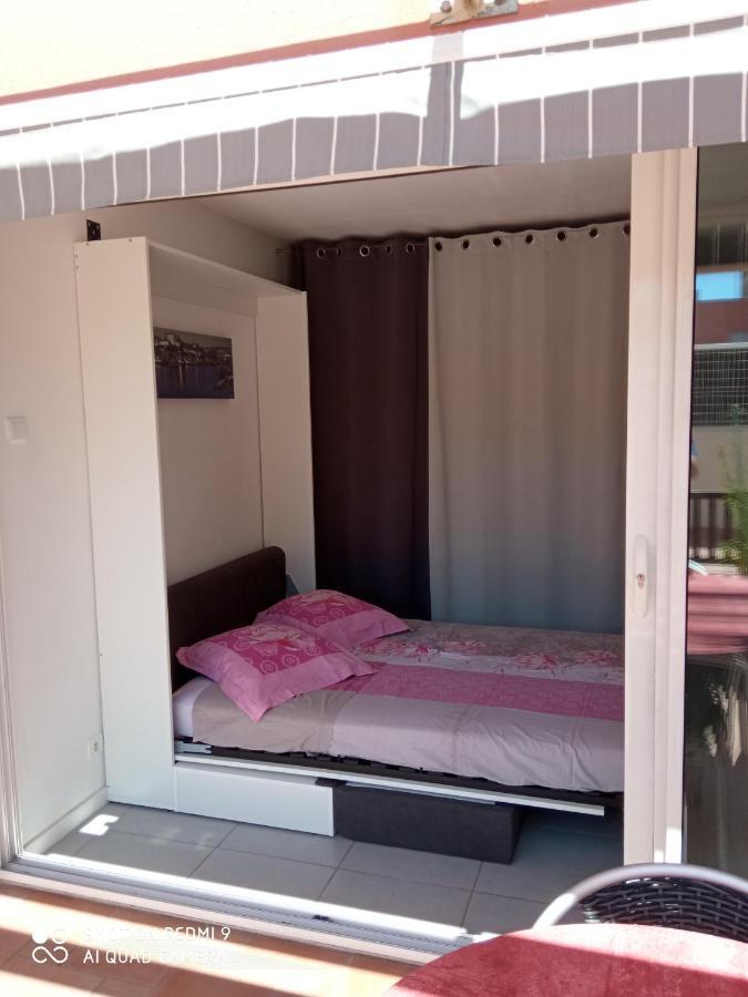 Residence Saint Clair - Studio Elena 아그 외부 사진